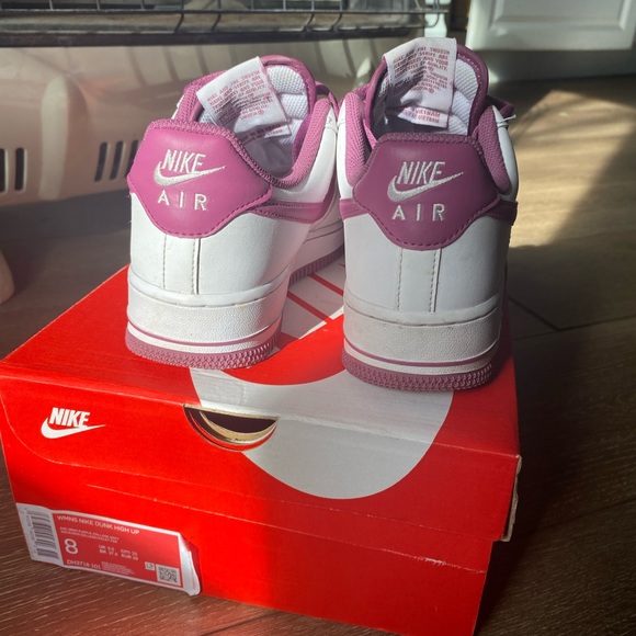 Air Force 1 mag, size 8 women ; size 6 men - Picture 4 of 4